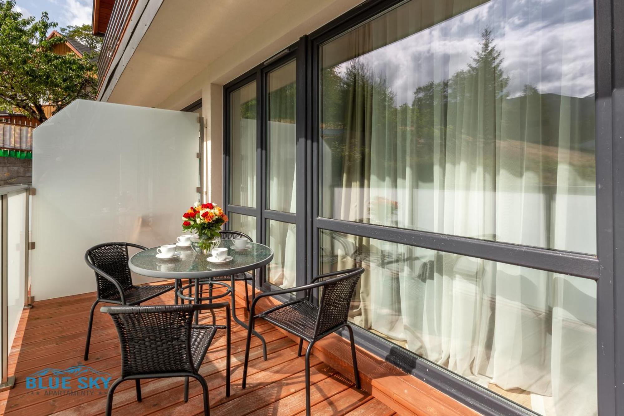 Apartamenty Bluesky: Mountain View Retreat Near Trails Karpacz Room photo