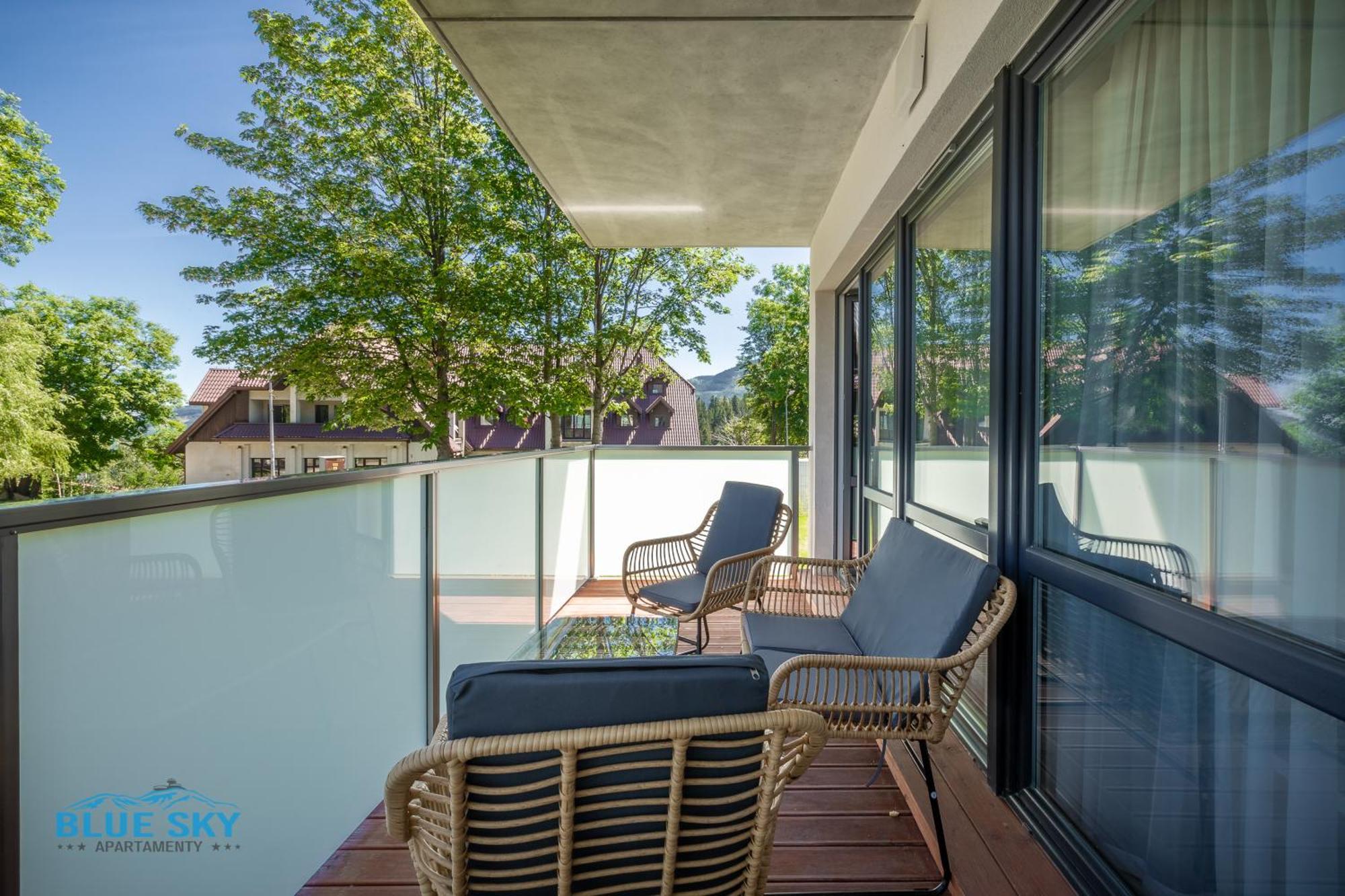 Apartamenty Bluesky: Mountain View Retreat Near Trails Karpacz Room photo